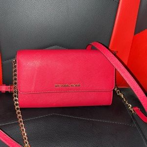Michael Kors Purse! Hot Pink is the color!